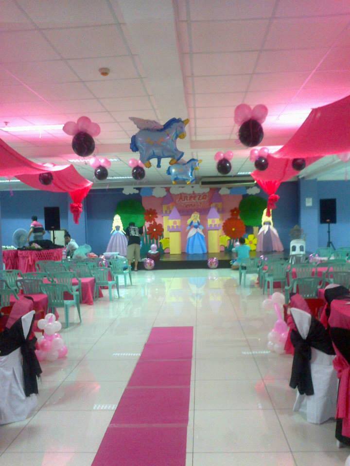 kiddie party setup